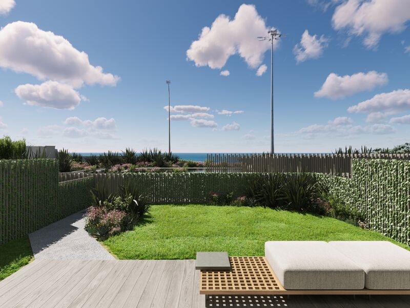 House 3+1 bedrooms Estoril Cascais - sea view, store room, garden, private condominium, swimming pool