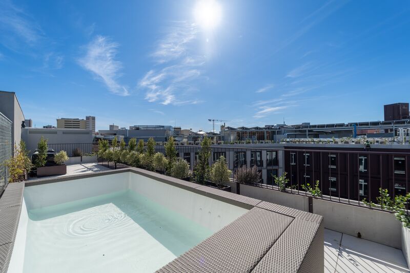 Apartment T4 nouvel in the center Bolhão  Santo Ildefonso Porto - balcony, garden, terrace, balconies, terraces, swimming pool, garage