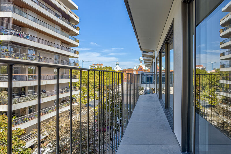 Apartment in the center 2 bedrooms Avenidas Novas Lisboa - balcony, green areas, gardens, balconies, store room