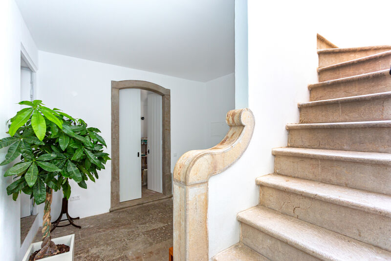 House Typical V6 Centro Tavira - solar panels, terrace, garage, air conditioning, equipped, equipped kitchen, double glazing