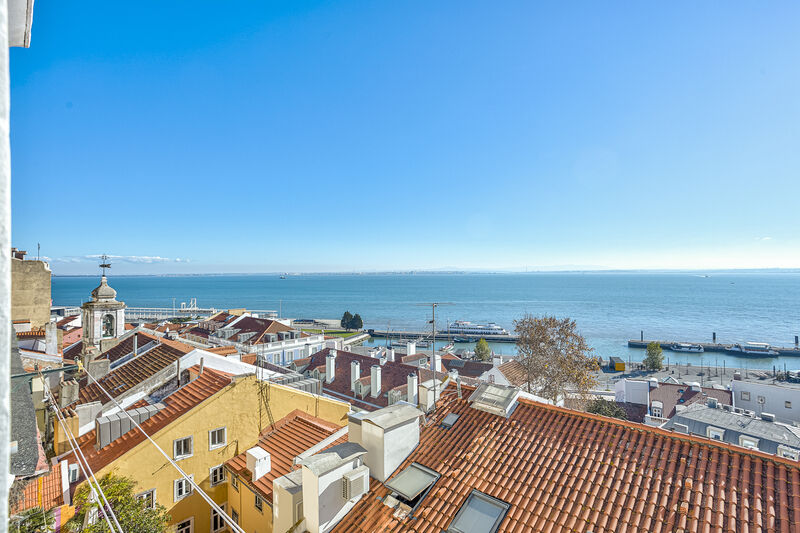 Apartment 2+1 bedrooms Sé Lisboa - river view