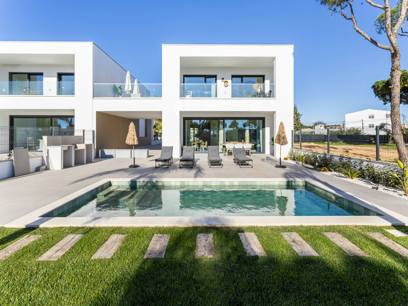 House V4 Quarteira Loulé - terrace, barbecue, air conditioning, terraces, garden, swimming pool