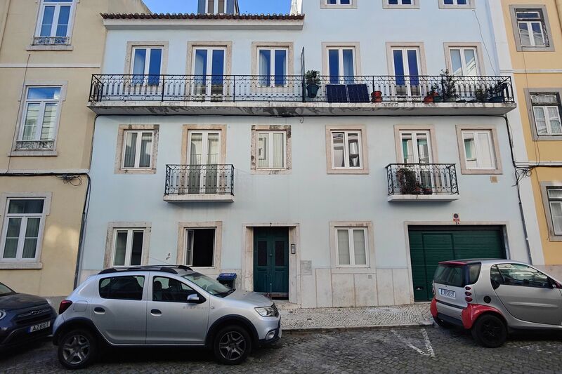 Apartment T1+1 Centro  Lapa Lisboa - kitchen, terrace, garden