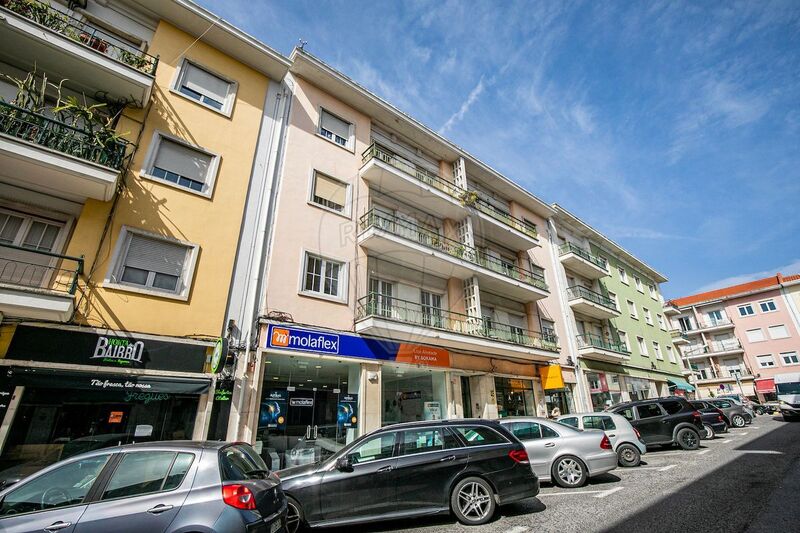 Shop in excellent condition Alvalade Lisboa - storefront