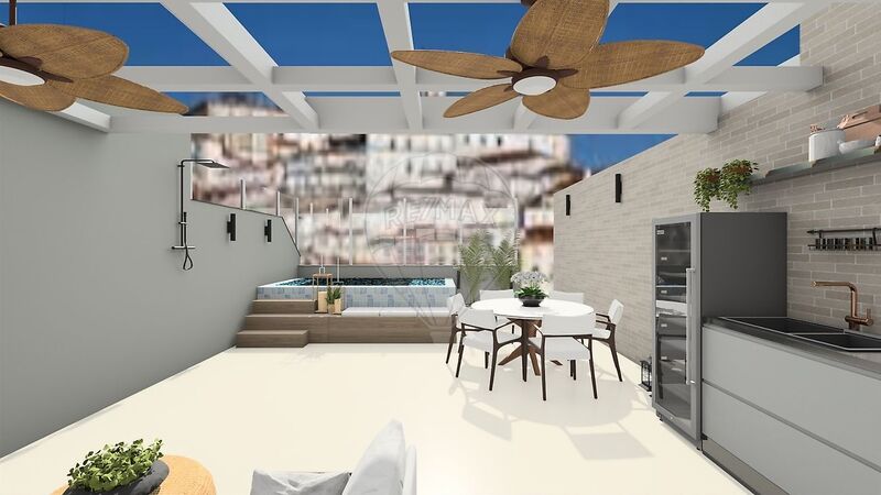 Apartamento T2 Remodelado em excelente estado Penha de França Lisboa - 1º andar, isolamento térmico, vidros duplos, terraço, piscina, r/c