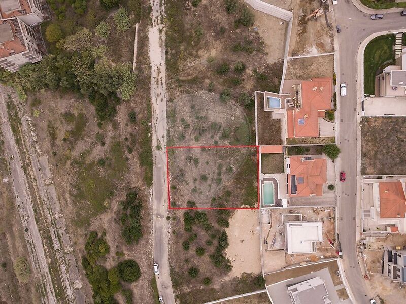 Land with 1152sqm Vila Franca de Xira