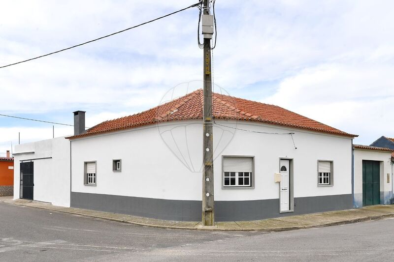 House V3 Benfica do Ribatejo Almeirim - marquee, terrace, fireplace, garage