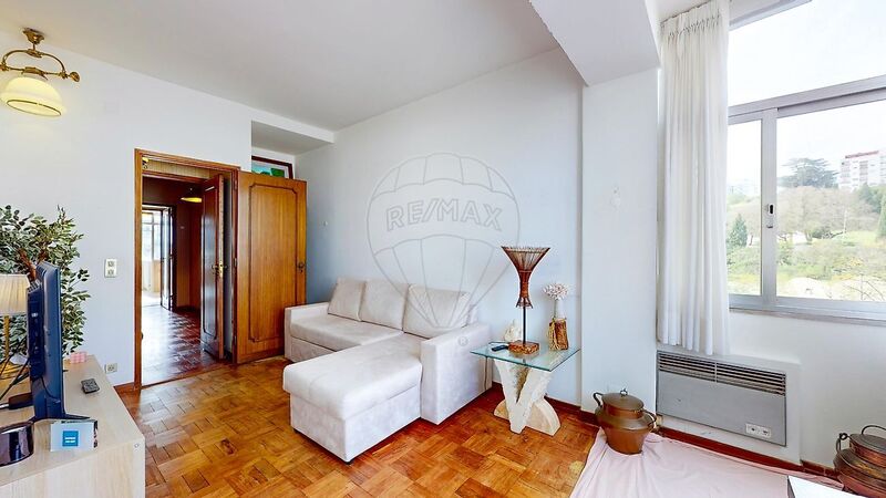 Apartamento T4 Belém Lisboa - varandas, arrecadação, parque infantil, piscina, ténis, jardins