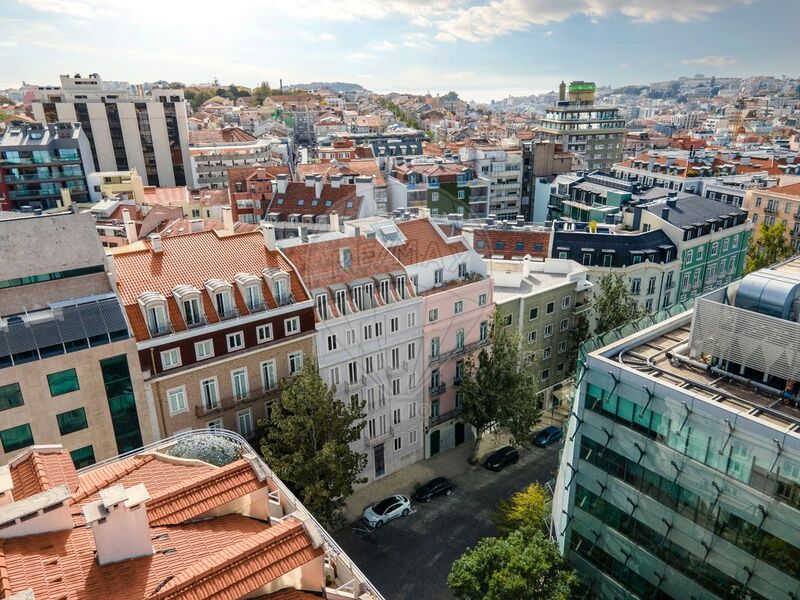 апартаменты T2 в центре Arroios Lisboa - сады, веранда, система кондиционирования, веранды