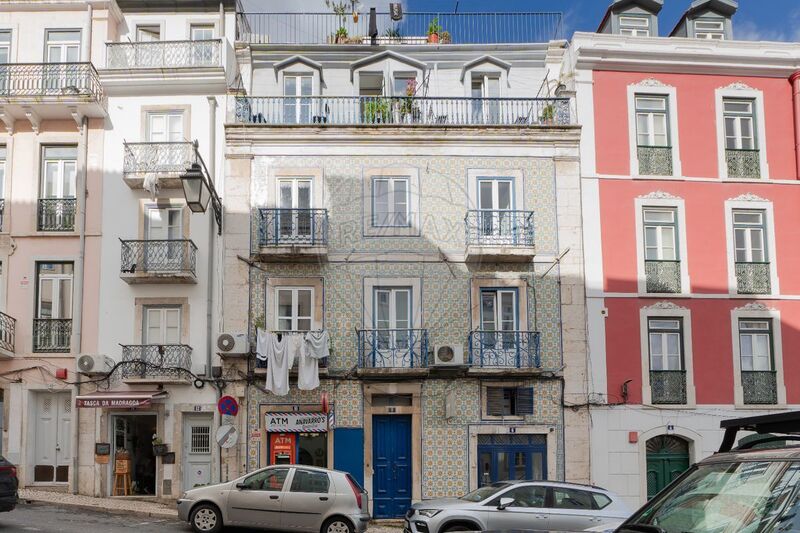 Apartment well located 3 bedrooms Misericórdia Lisboa - balcony, 3rd floor, garden