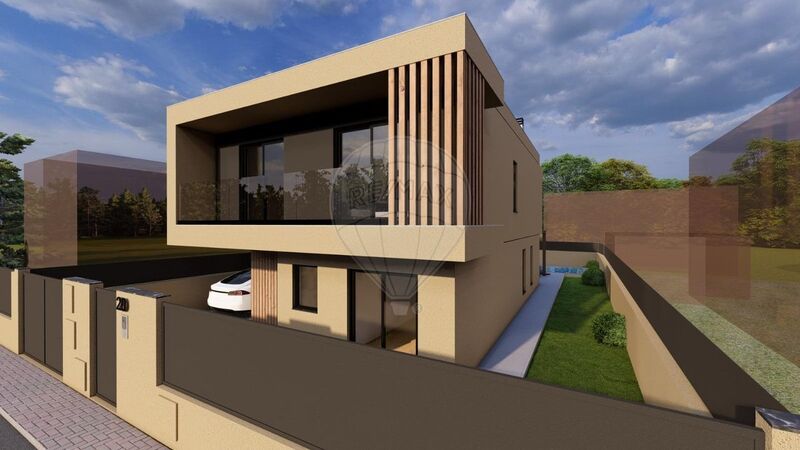 House V4 Isolated under construction São Domingos de Rana Cascais - solar panels, swimming pool, air conditioning, balcony, garden, fireplace, double glazing, automatic gate, parking lot, terrace