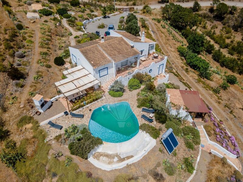 Home Modern V3 Tavira - magnificent view, equipped, garden, terrace, barbecue, solar panels