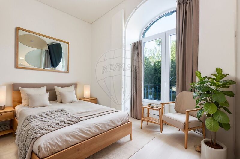 Apartment 1 bedrooms Modern Alvalade Lisboa - furnished, garden