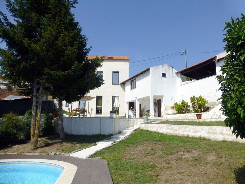 House Renovated 2 bedrooms Salreu Estarreja - balcony, swimming pool, parking lot, store room, equipped kitchen, barbecue