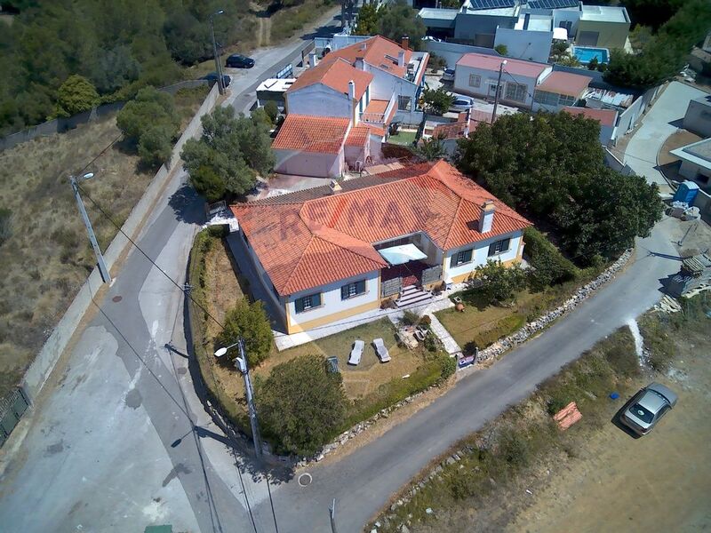 Moradia Térrea V3 Sintra - garagem, terraços, piscina