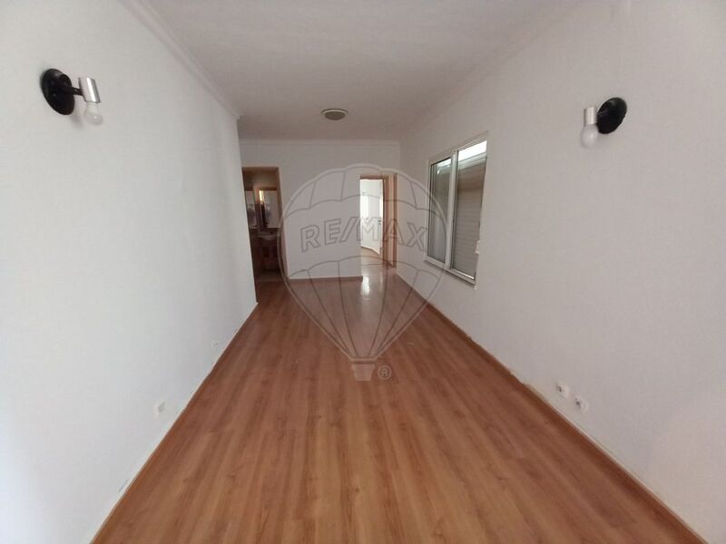 Apartamento Remodelado T2 Alcabideche Cascais