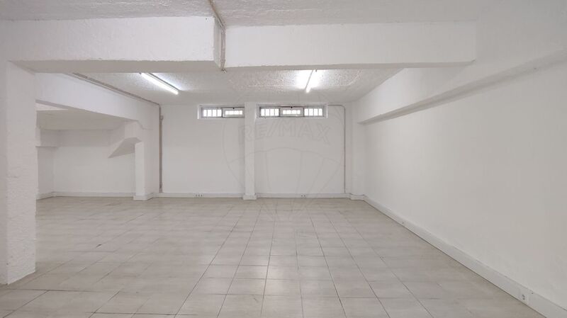 Warehouse Oeiras - ,