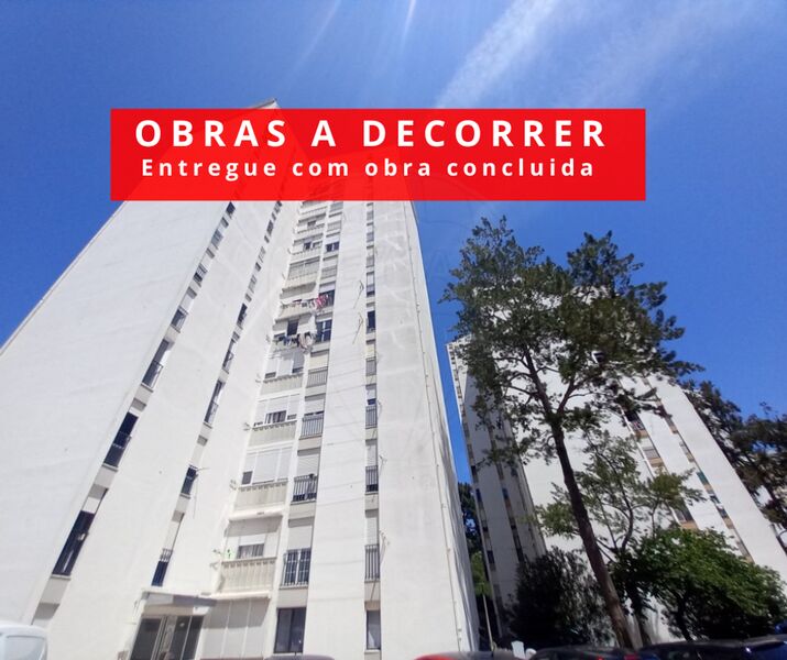 Apartamento em zona central T2 Corroios Seixal - varanda