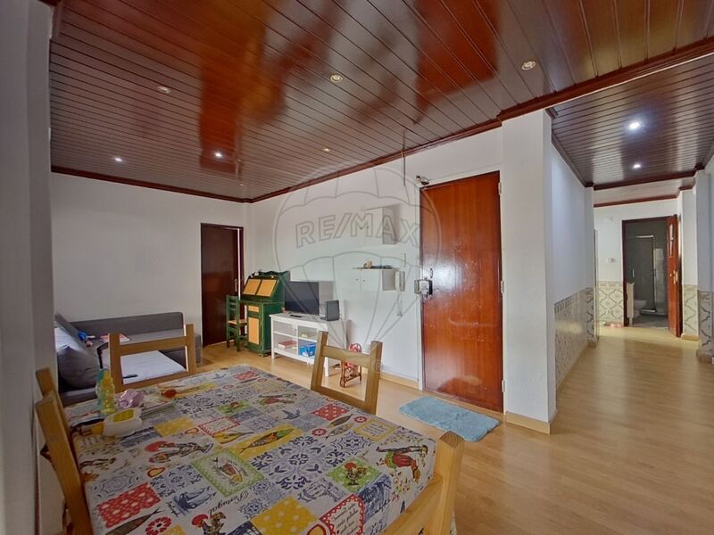 Apartment T2 Renovated Sintra - floating floor, terrace