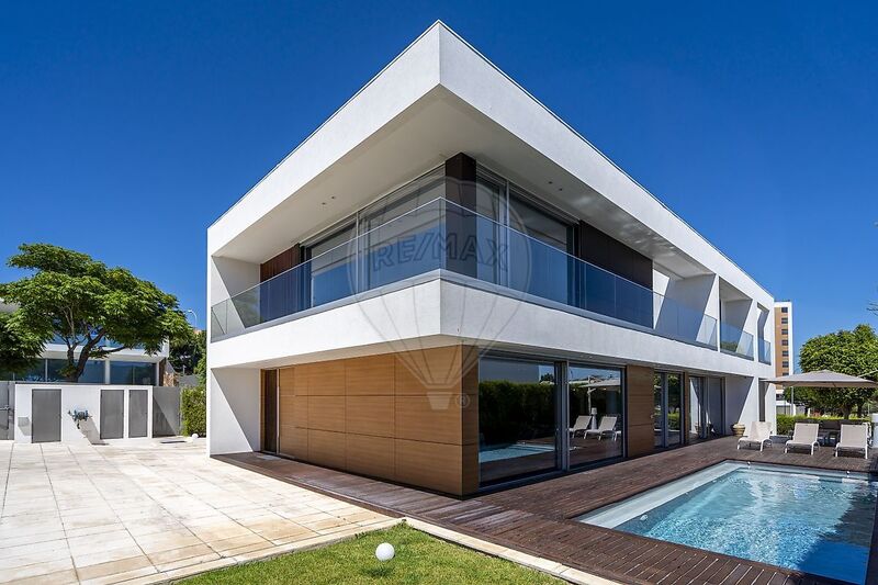 House V4 Luxury Oeiras