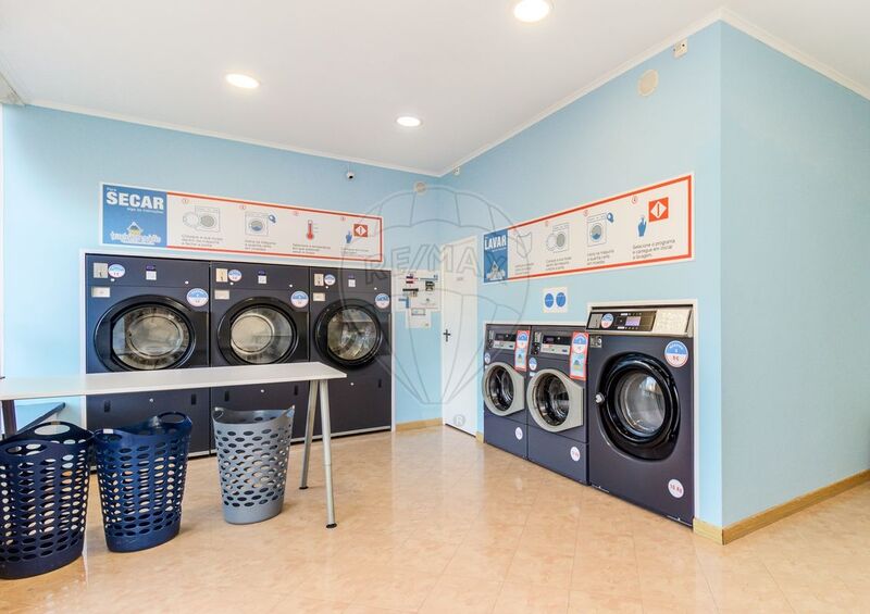 Laundry in excellent condition Queluz Sintra - spacious, alarm, internet, wc, video surveillance