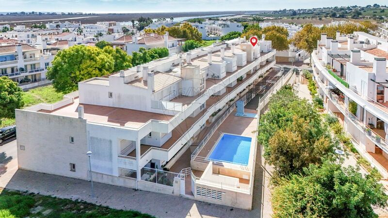 Apartment T2 in the center Santa Luzia Tavira - swimming pool, barbecue, kitchen, double glazing, terrace, air conditioning, store room