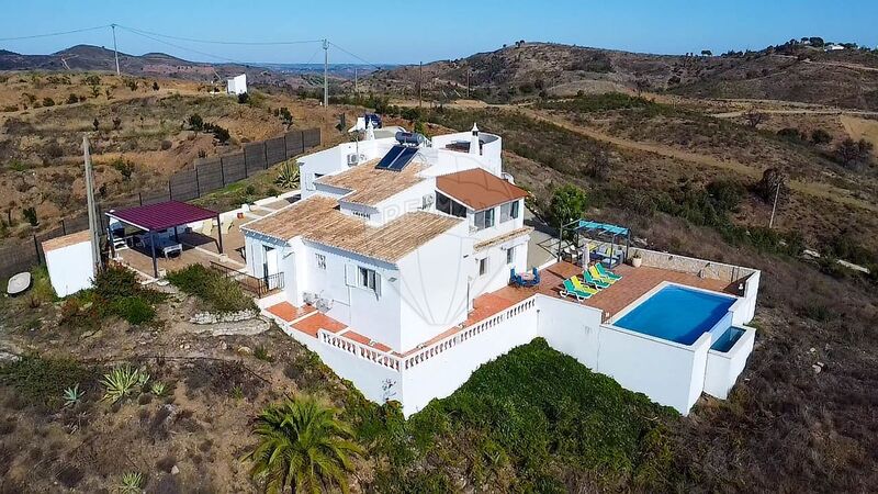 Home Isolated V2 Tavira - garage, swimming pool, terrace