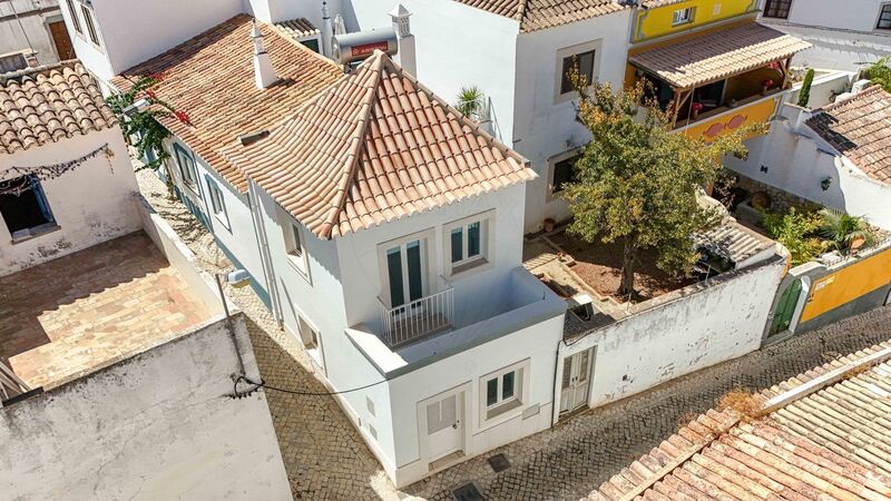 House Typical in the center V1 Santa Maria Tavira - double glazing, garden, air conditioning