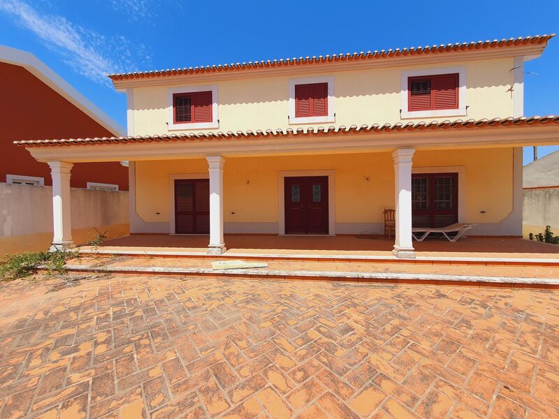 House 5 bedrooms Golegã - equipped, fireplace, swimming pool