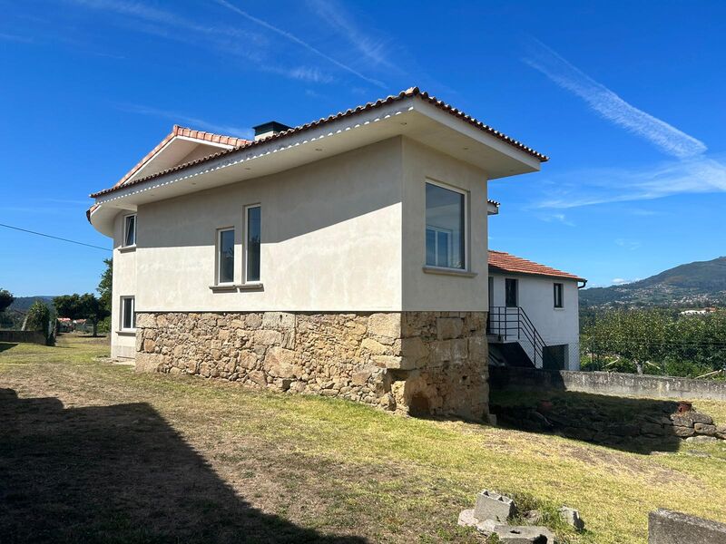 House V3 Old Bela Monção - plenty of natural light, air conditioning