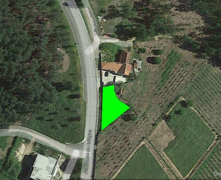 Terreno com 419m2 Melgaço