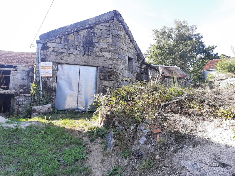 House V3 Old to recover Melgaço