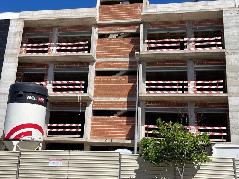 Apartamento T3 Moderno no centro Nossa Senhora da Piedade Ourém - varandas, garagem, isolamento acústico, piscina