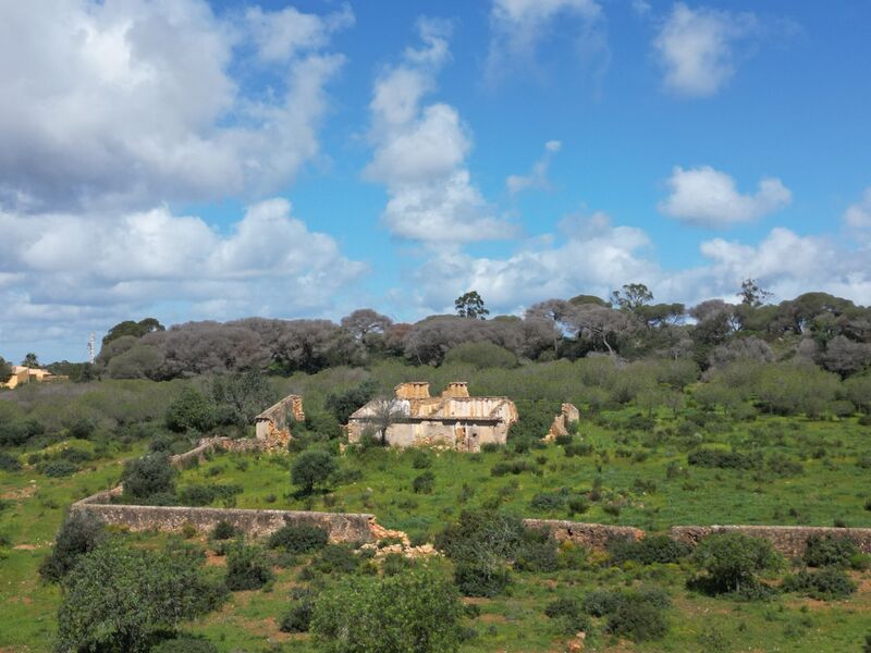 земля городской Lombos Lagoa (Algarve)