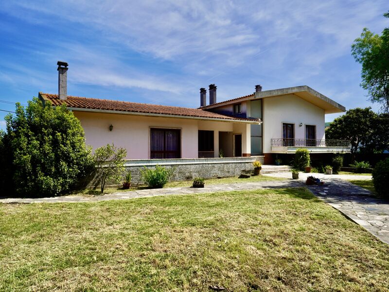 House Modern 4 bedrooms Benedita Alcobaça - garage