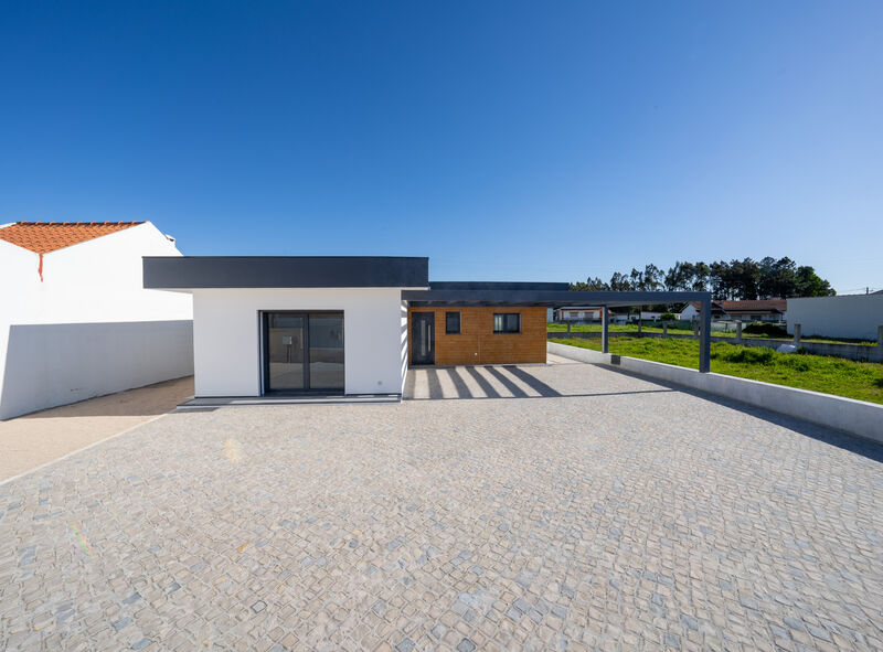 House V3 Single storey Alcobaça - double glazing, equipped kitchen, garden, swimming pool, air conditioning