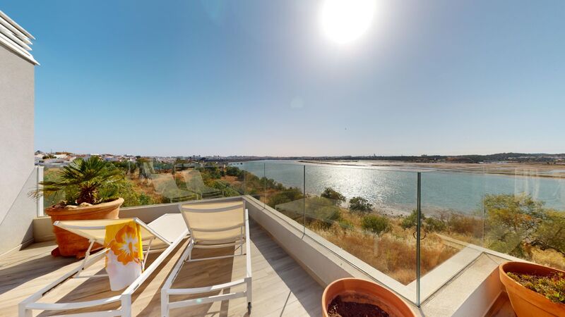 Moradia V3 de luxo Lagoa (Algarve) - garagem, piscina, painel solar, ar condicionado, jardim, terraço