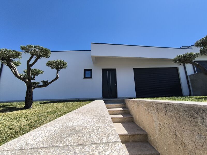 House V4 Luxury Antas Esposende - air conditioning, swimming pool, barbecue, garage