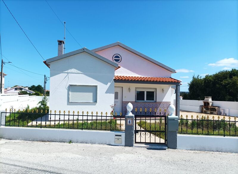 House V4 Casal do Cochim Silveira Torres Vedras - store room, garden, attic, barbecue, fireplace, garage