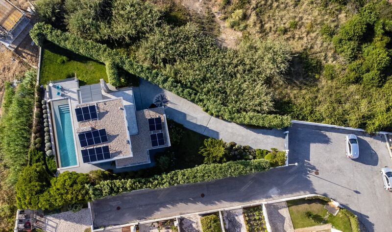 House/Villa Isolated V3 Ribamar Santo Isidoro Mafra - automatic irrigation system, store room, garden, underfloor heating, barbecue, fireplace, terrace, swimming pool, solar panels