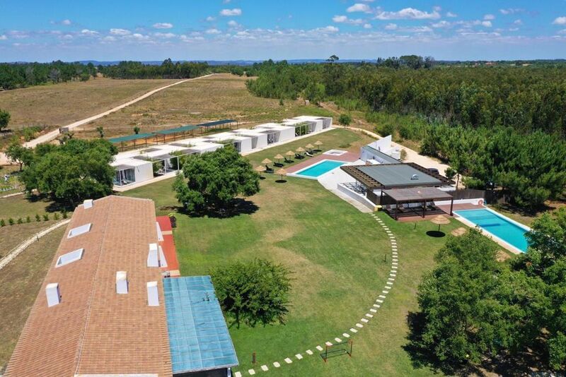 Chácara/Sítio/Fazenda São Teotónio Odemira - equipada, viabilidade de construção, garagem, jardim, piscina, ar condicionado, terraço