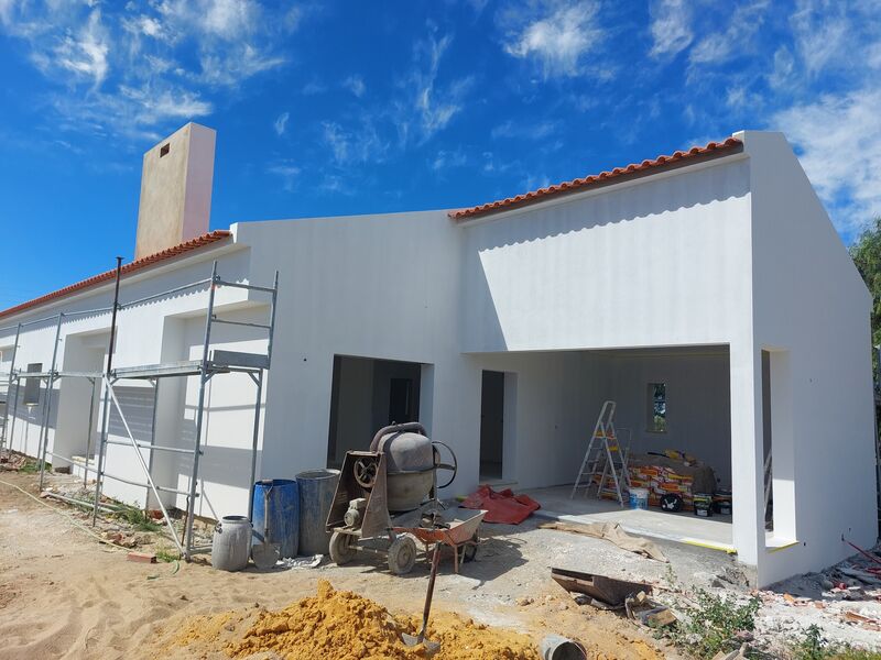 House 3 bedrooms Urbanização São Miguel Marinhais Salvaterra de Magos - equipped, garage, barbecue, solar panel