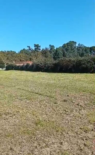 Land with 873sqm Monção - easy access