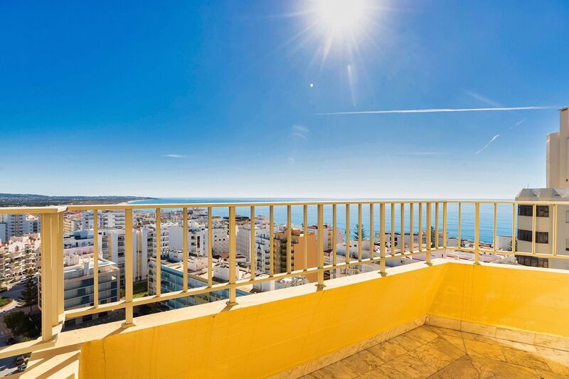 Apartamento Renovado com vista mar T3 Armação de Pêra Silves - terraço, lareira, ar condicionado, vista mar, equipado