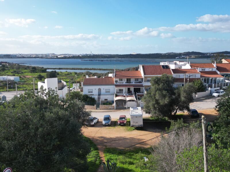 Terreno com 1900m2 Lagoa (Algarve) - garagem