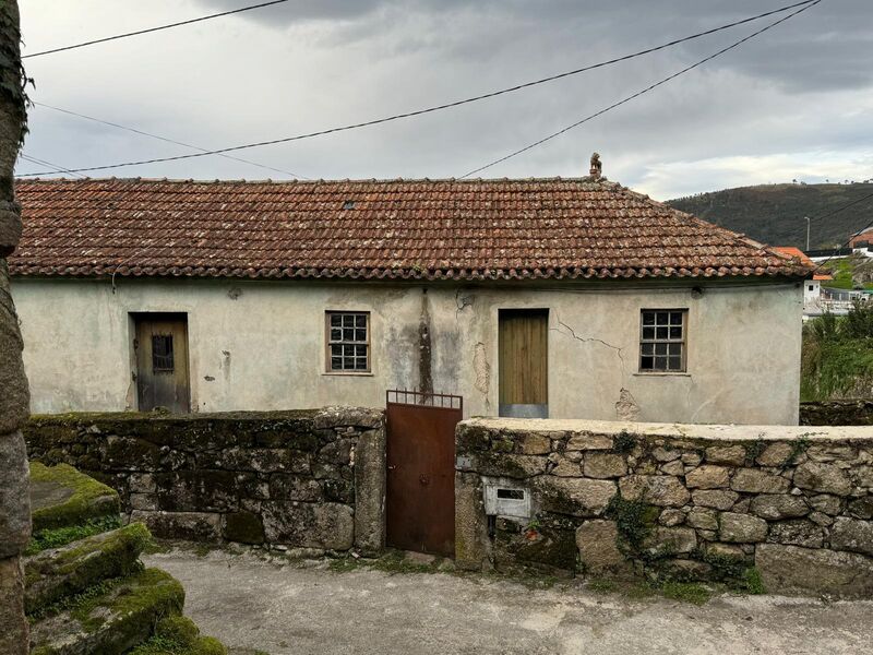 House 2 bedrooms Gave Melgaço