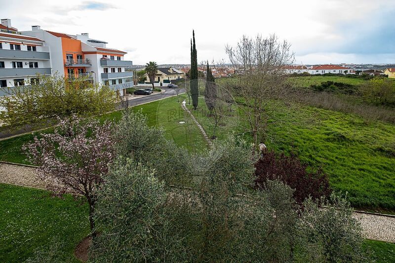 Apartment new 2 bedrooms São Domingos de Rana Cascais - kitchen, balcony, terrace, balconies, ground-floor, central heating, 2nd floor, store room