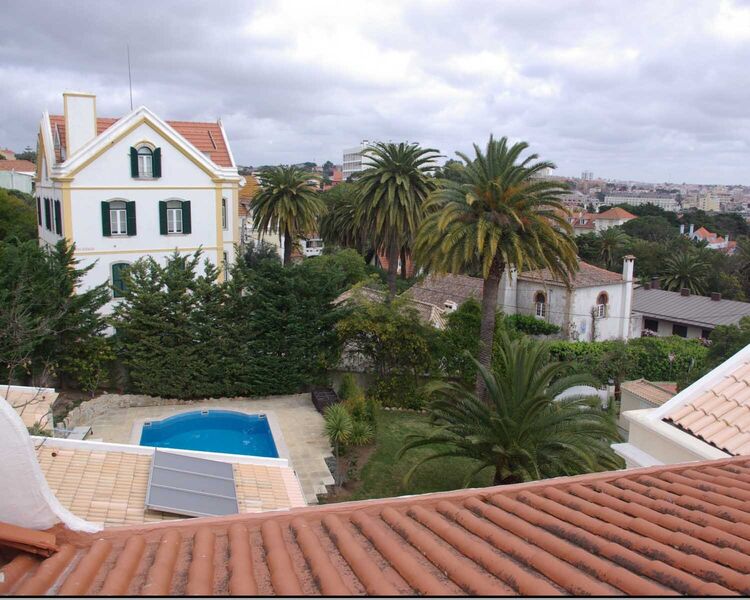 Apartment Modern T2 Monte Estoril Cascais - furnished, balcony, green areas, lots of natural light, 1st floor