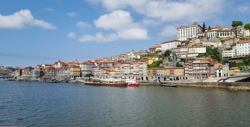 Office Porto - great location