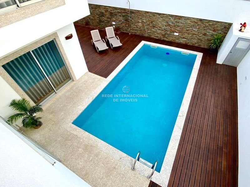 House 3 bedrooms Modern Fão Esposende - barbecue, garage, alarm, swimming pool, automatic gate, central heating, terrace, air conditioning